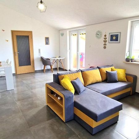 Apartment Goran Krk Town Extérieur photo