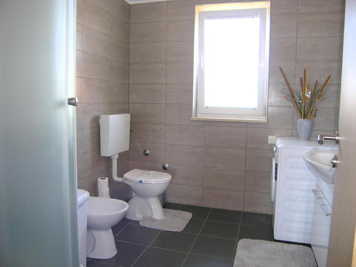 Apartment Goran Krk Town Extérieur photo
