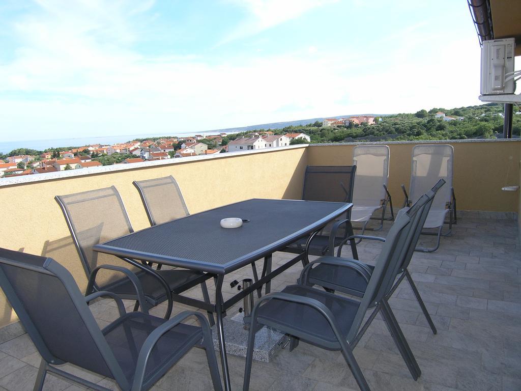 Apartment Goran Krk Town Extérieur photo